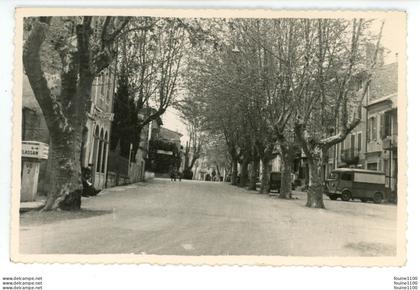 Carte de MORMOIRON le cours ( format C.P.A. )
