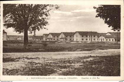 CPA Mourmelon le Grand Camp de Chalons Quartier a Cote Est Militaria