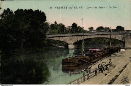 Neuilly sur SEine CPA Bords de Seine