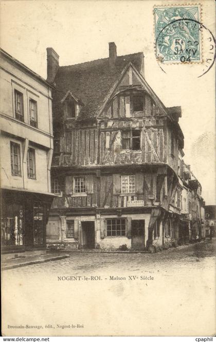 CPA Nogent le Roi Maison 15eme