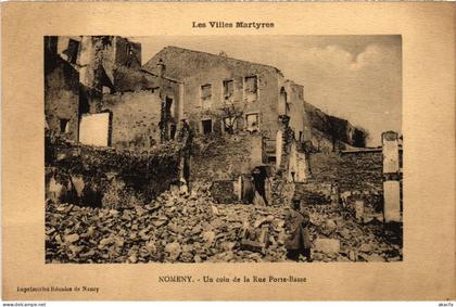 CPA Nomeny un coin de la Rue Porte Basse (1472007)