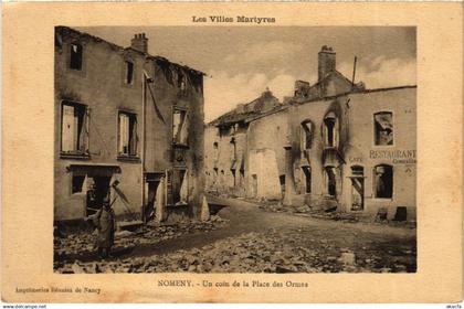 CPA Nomeny un con de la Place des Ormes (1467485)