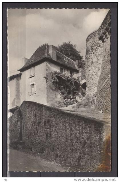 24 - Nontron (dordogne) -  Vieille Maison du XVe s. - carte photo