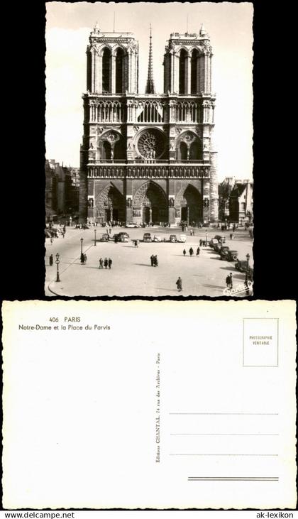 CPA Paris Notre-Dame et la Place du Parvis 1960