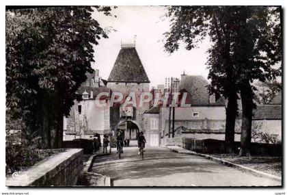 CPM Noyers Sur Serein Vieille Porte du 12eme dite d'Avallon Velo Enfants