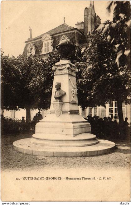 CPA Nuits-Saint-Georges Monument Tisserand FRANCE (1375467)