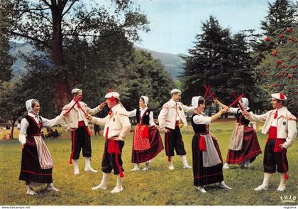 65-OSSUN FOLKLORE LES VAILLANTS D OSSUN COSTUMES-N°T1108-B/0241