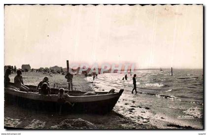 CPA Ouistreham Riva Bella La plage