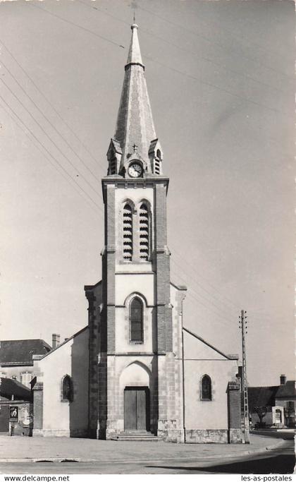 45 OUZOUER SUR LOIRE EGLISE