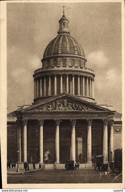 CPA Paris Le Pantheon