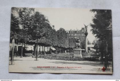 Paris 75, square d'Anvers, 9eme