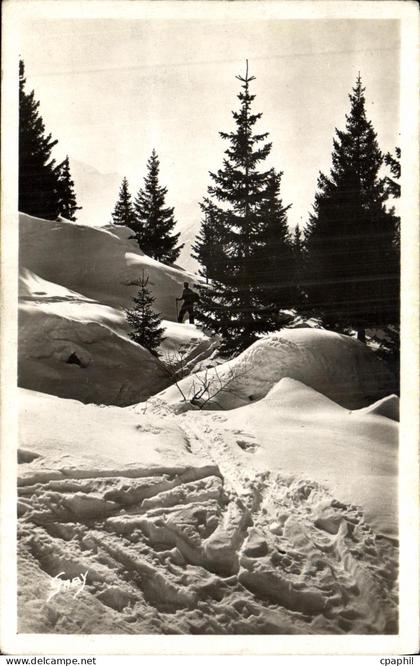 CPA Assy Passy En hiver Ski a Plaine Joux