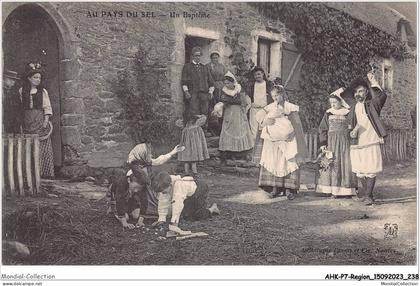 AHKP7-0672 - REGION - PAYS DE LA LOIRE - AU PAYS DU SEL - Un bapteme /B
