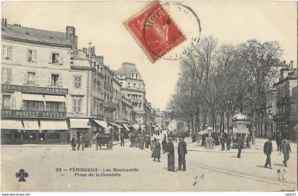 Périgueux - Les Boulevards - Place de la Comédie