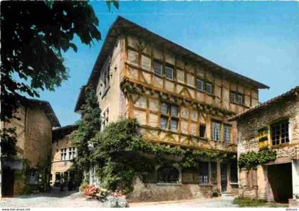 01 - Pérouges - Ostellerie du vieux Pérouges - Cité Médiévale - Vieilles pierres - Carte Dentelée - CPSM grand format -