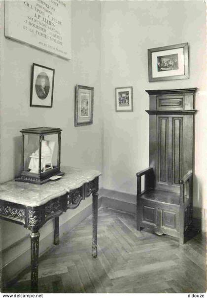 Carte Postale - 34 - Pezenas - Le fauteuil de Molière - Musée de Pézenas - Mention Photographie Véritable - Carte Dentel