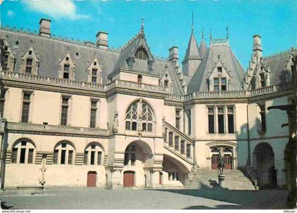 60 - Pierrefonds - Château de Pierrefonds - Le Pavillon du Beffroi et les casernements - CPM - Voir Scans Recto-Verso