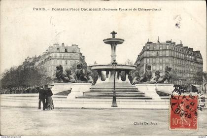 CPA Paris Fontaine Place Daumesnil Ancienne fontaine du Chateau d'Eau