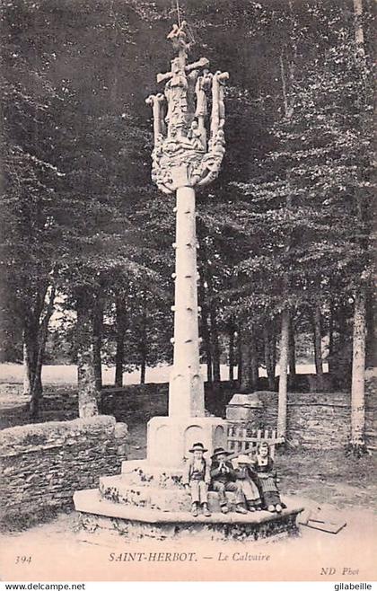 29 -  Plonevez  du Faou  -  Saint Herbot - le calvaire