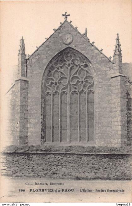 PLONEVEZ DU FAOU  - L 'église - Fenetre fleurdelysée ( edts JONCOUR 896)