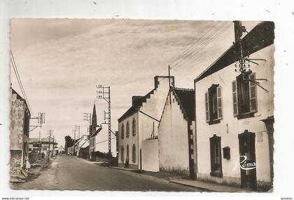 PLOUHINEC (FINISTER) 778 CARTE PHOTO LE BOURG