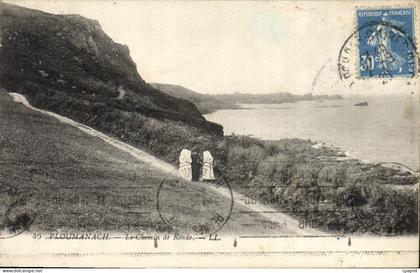 CPA Ploumanac’h Le chemin de ronde