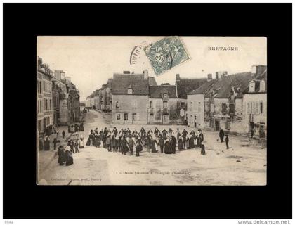 56 - PLUVIGNER - Danse Bretonne
