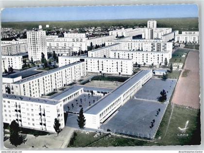 50873674 - Poissy