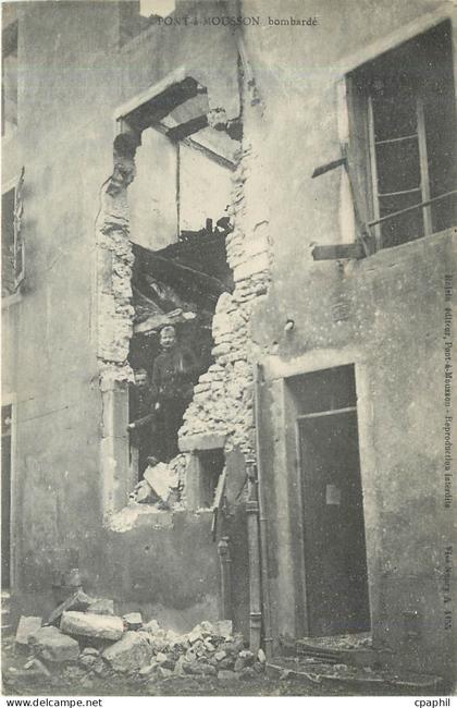 CPA Pont a Mousson bombarde Militaria