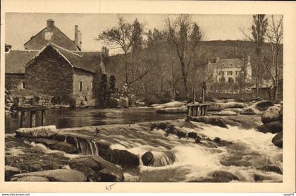 CPA Pont Aven Les Moulins