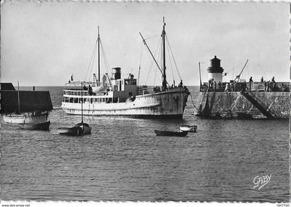 CPA QUIBERON -entrée du guédel au port