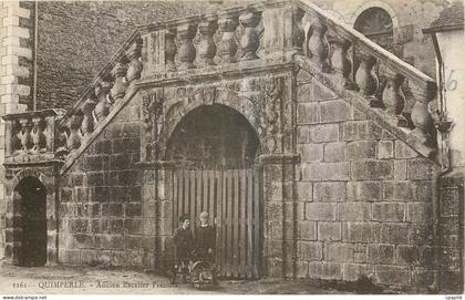 CPA Quimperle Ancien Escalier Presidial Enfants