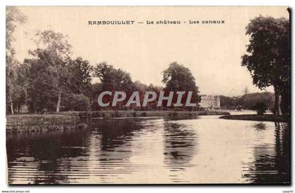 CPA Rambouillet Le chateau Les Canaux