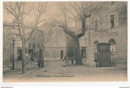 CPA - RIANS (Var) - Place du Posteuil