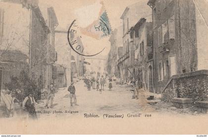 CPA-84-ROBION-Grand'rue-Animée