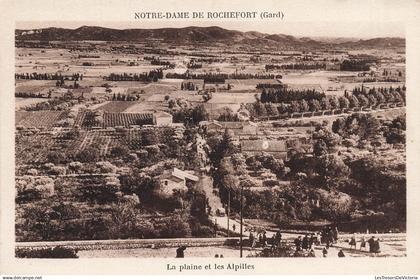 [-5%] FRANCE - Rochefort du Gard - ND Rochefort du Gard - La plaine et les Alpilles - Carte Postale Ancienne