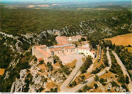 Carte Postale - 30 - Rochefort du Gard - Vue aérienne - Sanctuaire Notre-Dame de Grâce - Foyer de Charité - Carte Neuve