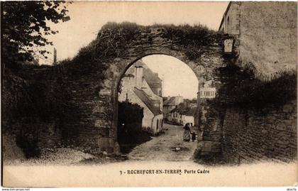 CPA ROCHEFORT-en-TERRE - Porte Cadre (431424)