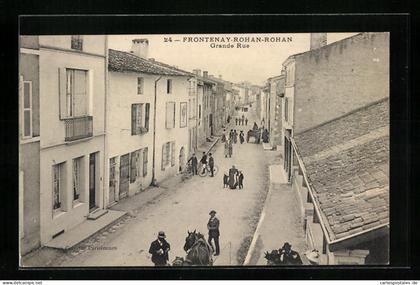 CPA Frontenay-Rohan-Rohan, Grande Rue
