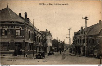 CPA Roisel Place de l'Hotel de Ville (1498310)
