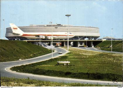 CPSM Roissy En France Aeroport Charles De Gaulle boeing 747 TWA aérogare