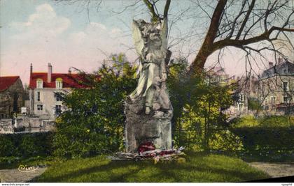 CPA Romorantin Monument aux