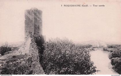 30 ROQUEMAURE TOUR CARREE