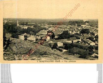 30.  ROQUEMAURE .  Vue générale.