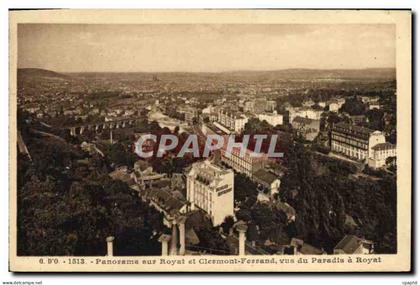 CPA Panorama sur Royat et Clermont Ferrand vus du Paradis a Royat