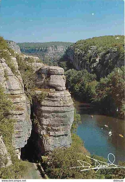 Carte Postale - 07 - Ruoms - Les Gorges de l'Ardèche - Le Défilé de Ruoms - Flamme Postale de Les Vans - CPM - Voir Scan