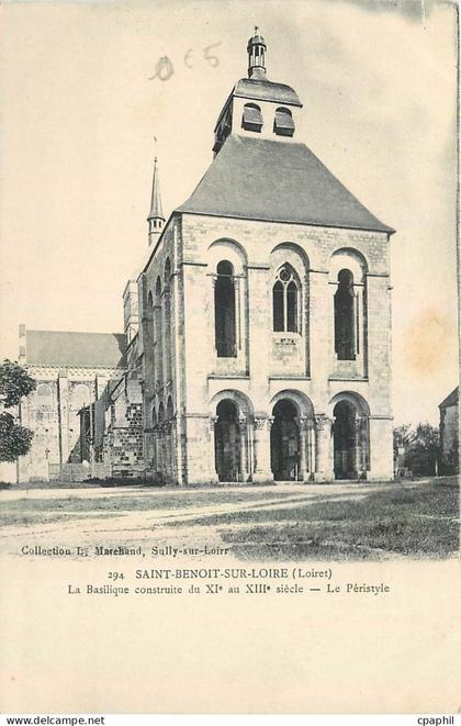 CPA Saint Benoit sur Loire La Basilique
