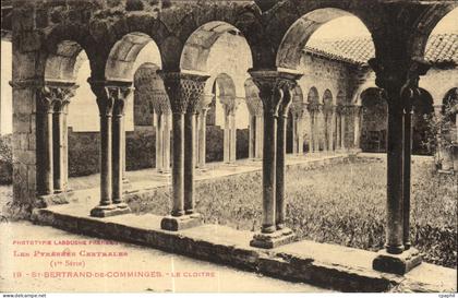 CPA Saint Bertrand De Comminges Le Cloitre