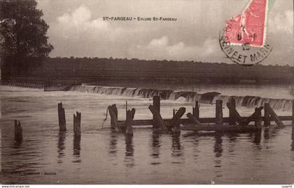 Saint Fargeau CPA Ecluse