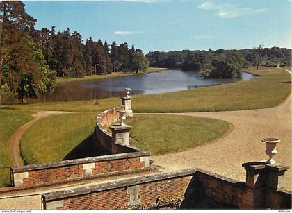 89 - Saint Fargeau - Le parc du Château - CPM - Voir Scans Recto-Verso